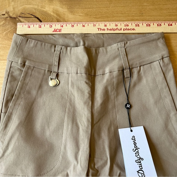 NWT DAILY SPORTS MAGIC GOLF PANTS 6 TAN STRAIGHT LEG STRETCH MINIMALIST - Picture 8 of 11